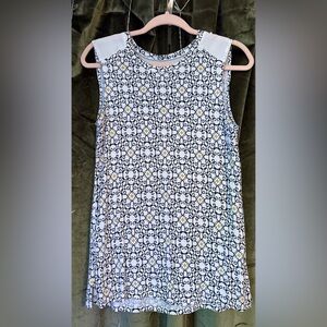 LOFT outlet (Ann Taylor Loft) sleeveless top - Small - White, Blue, Yellow